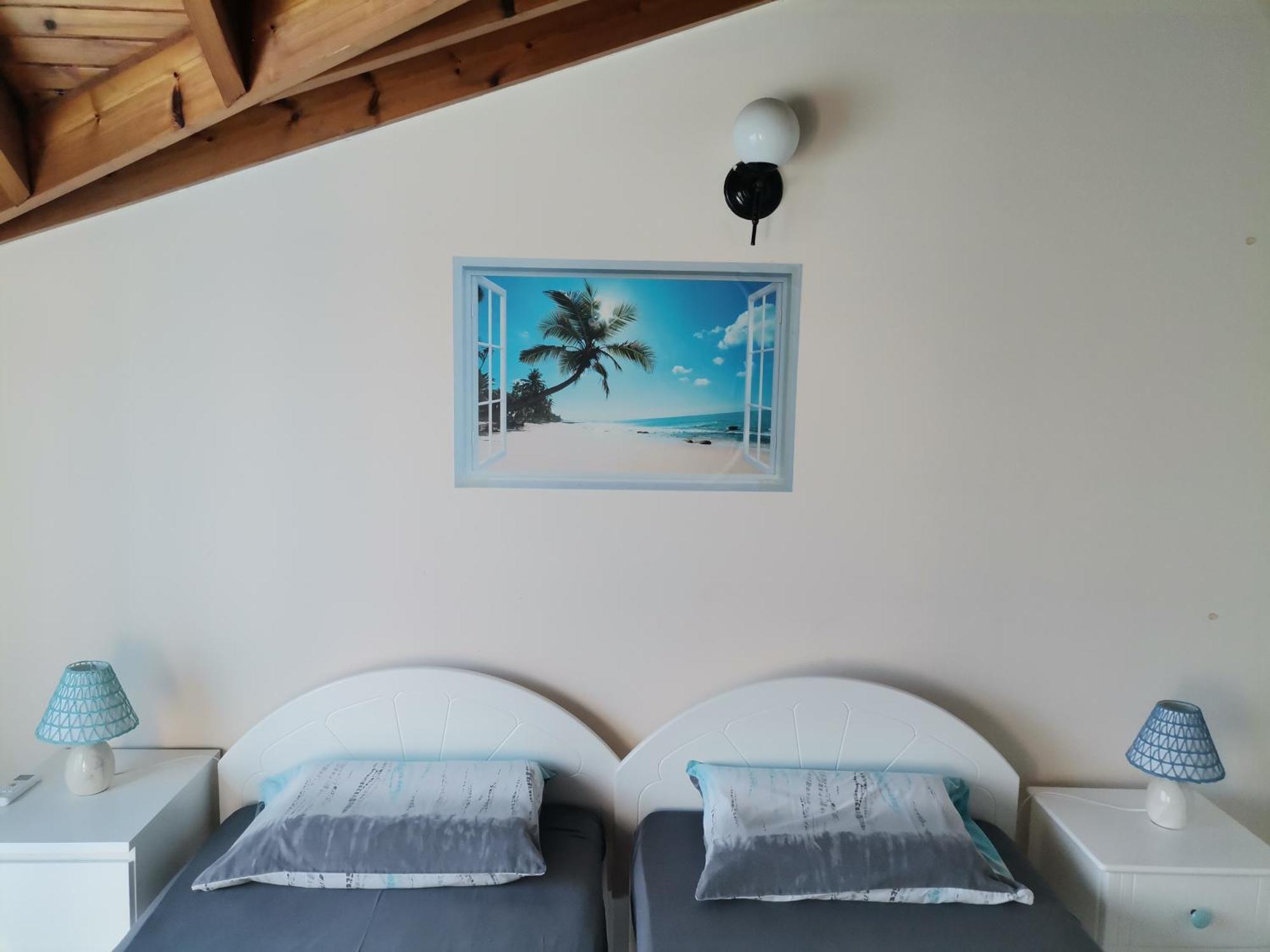 Ferienwohnung Lighthouse Larnaka Zimmer foto