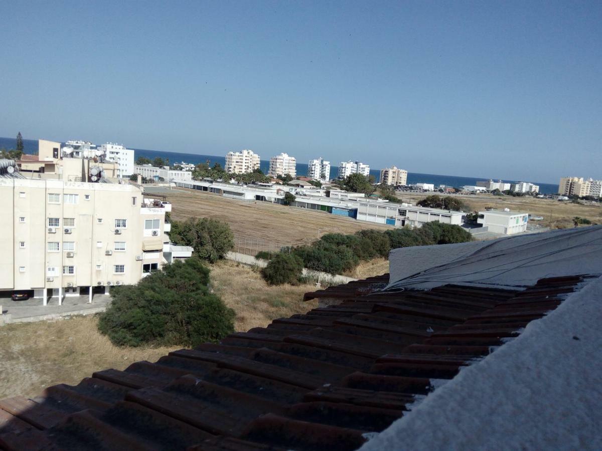 Ferienwohnung Lighthouse Larnaka Exterior foto