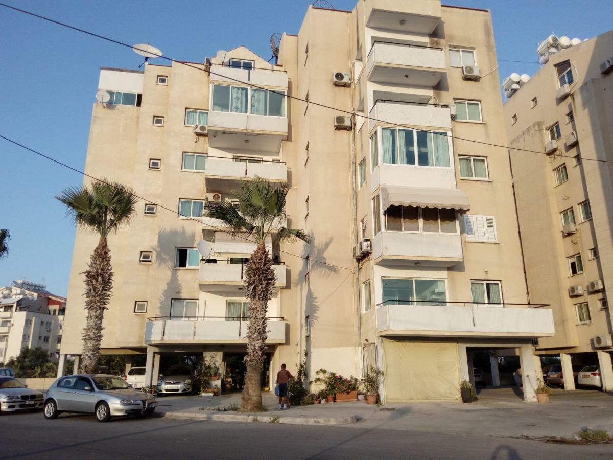 Ferienwohnung Lighthouse Larnaka Exterior foto